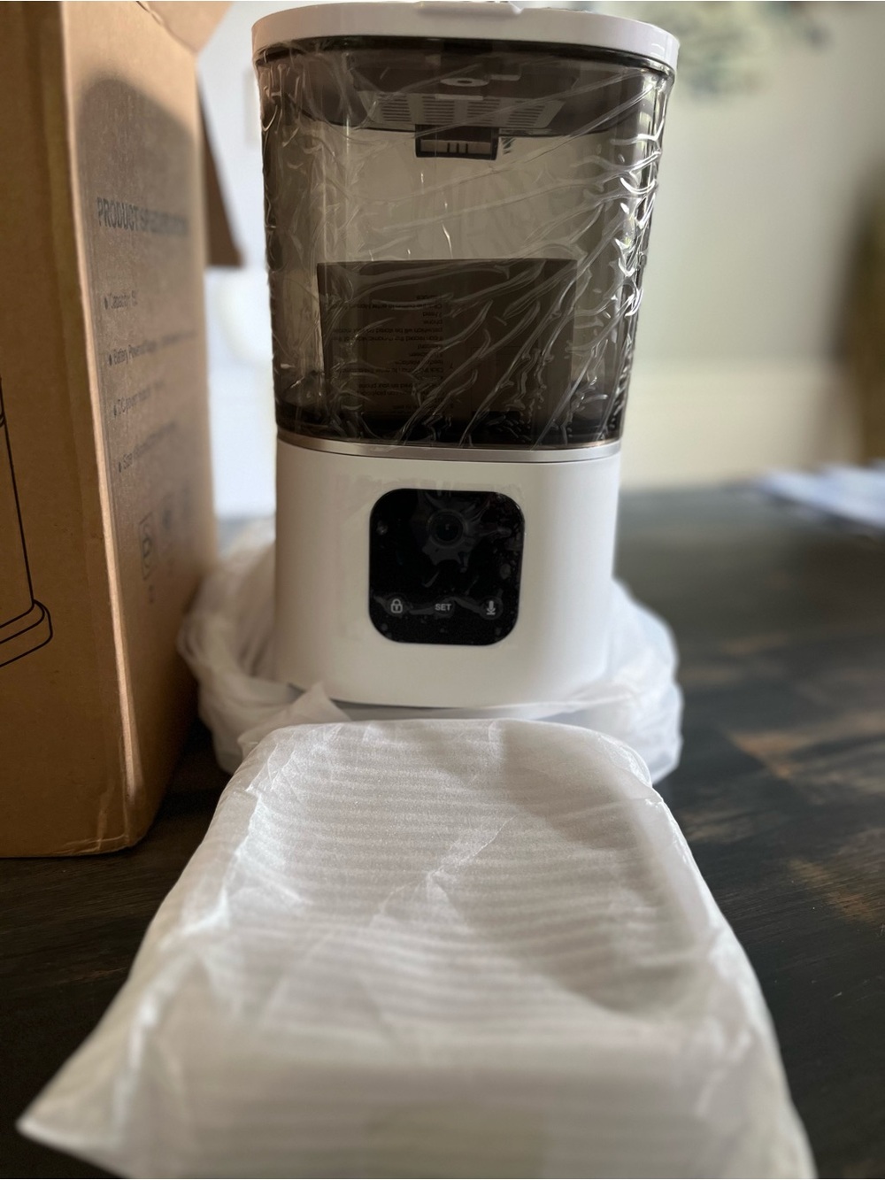 Automatic Pet Feeder - White with Smoke Hopper